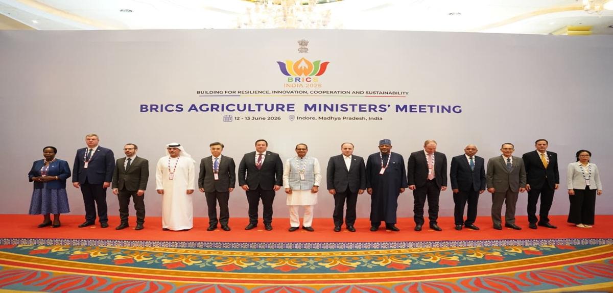 Minister Shivraj Singh Chouhan said that small farmers will focus on farming.